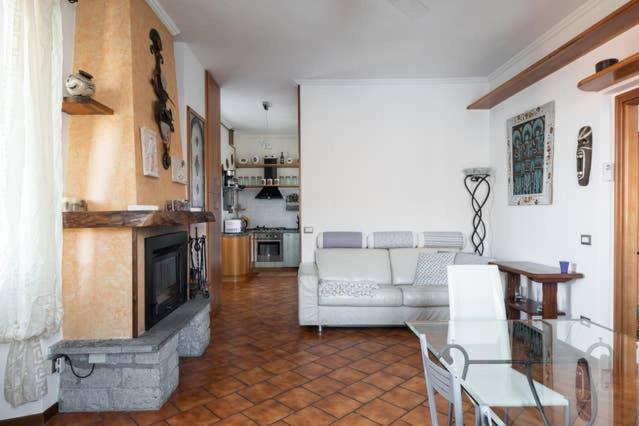 Appartement Casa Emi à Lezzeno Extérieur photo