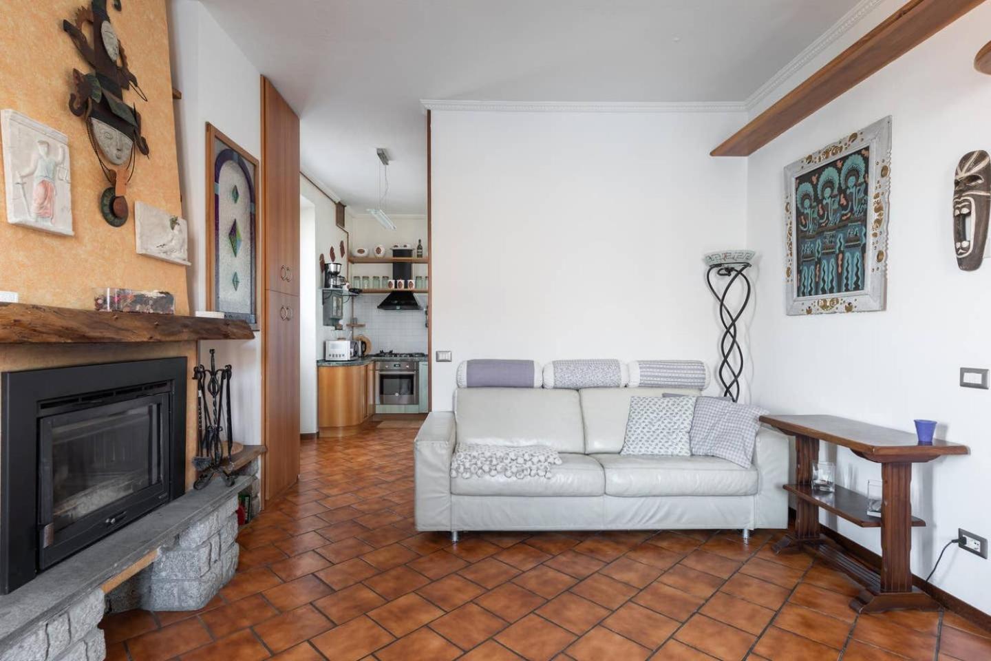 Appartement Casa Emi à Lezzeno Extérieur photo